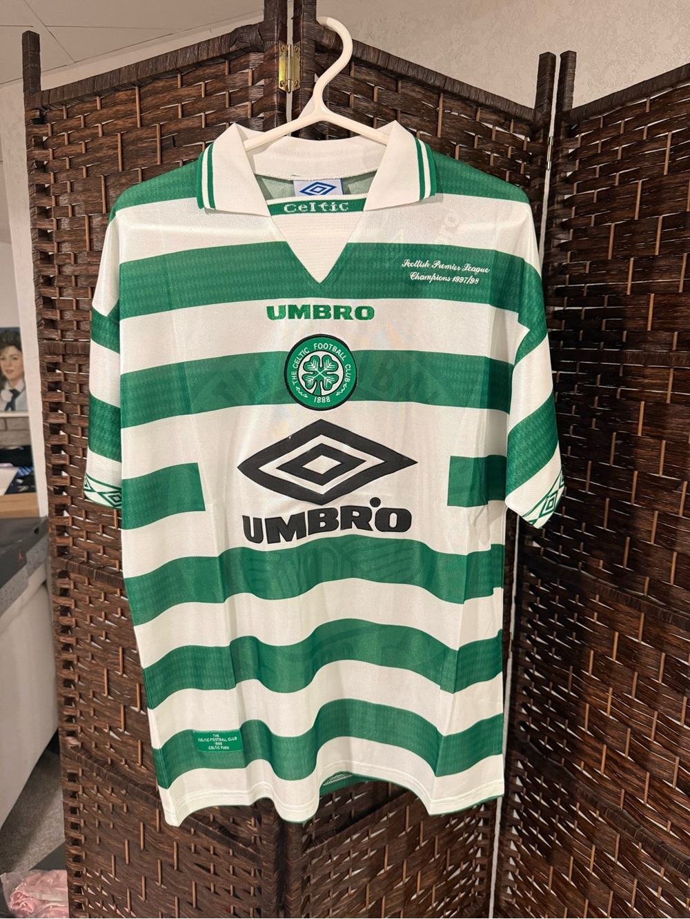 Celtic Umbro Retro Soccer Jersey